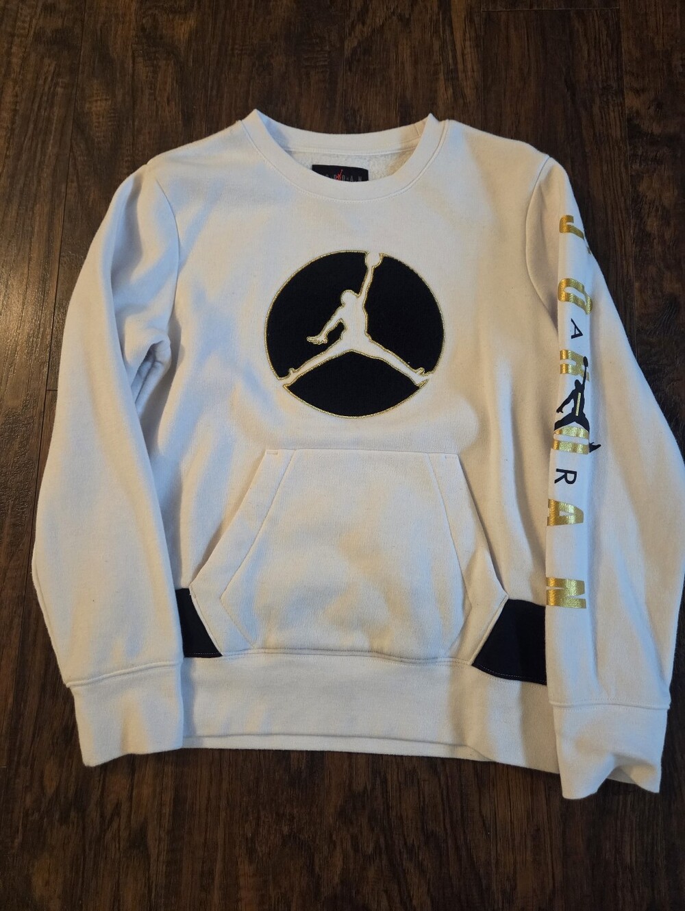 Nike Sweatshirt Kids Air Jordan Jump Man Black/White/gold size Youth Medium